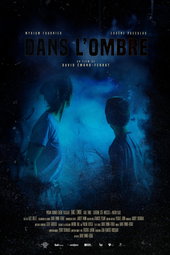 Dans l'ombre