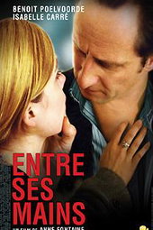 Entre ses mains