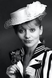Annie Cordy